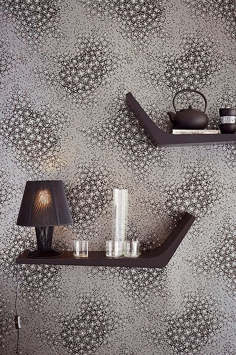 обои с цветочными рисунками Clover от Eijffinger металлизированные обои с цветочными рисунками Clover от Eijffinger