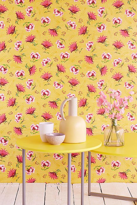 флизелиновые обои для стен и ткани-компаньоны из коллекции Muse от Eijffinger