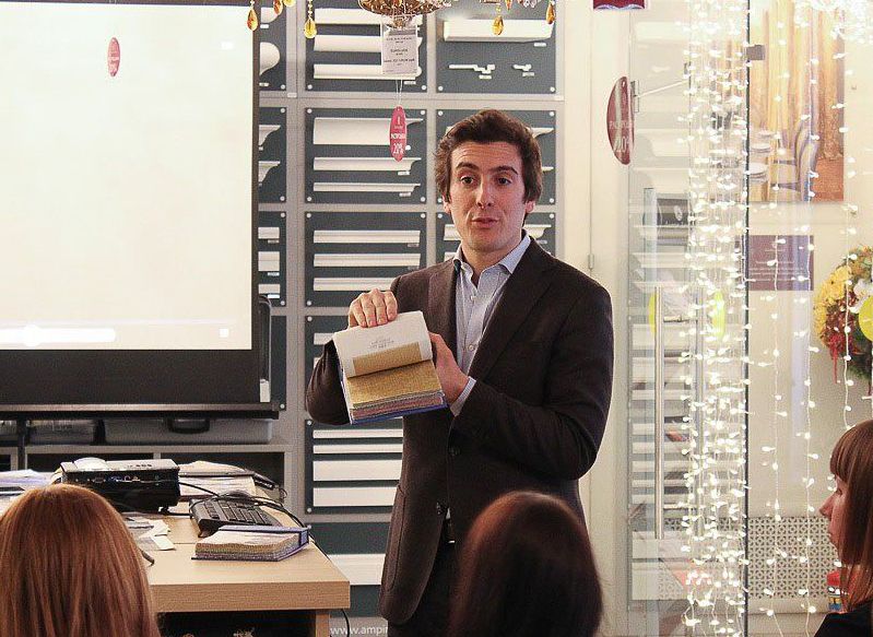 Презентация текстильных коллекций Nobilis в салоне Ампир Декор Санкт-Петербурга