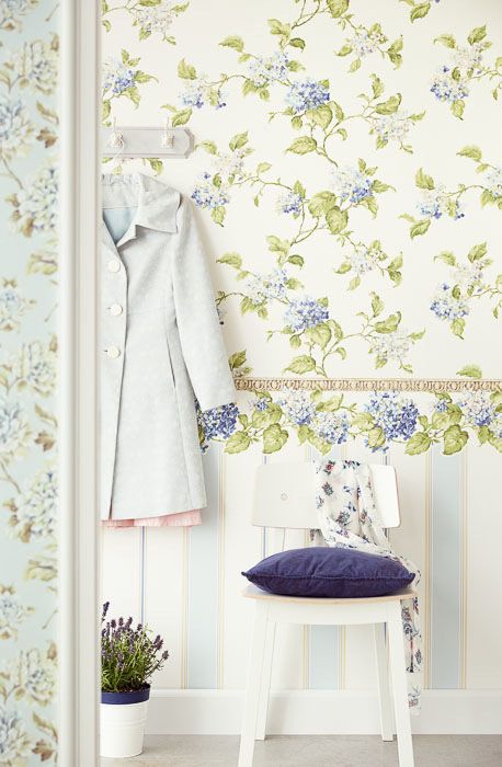 бумажные обои Orangery от Eijffinger с цветами 