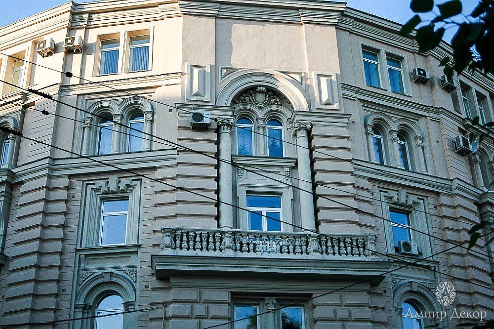 Пешая прогулка по одной из самых старых улиц Москвы - Варварке Пешая прогулка по одной из самых старых улиц Москвы - Варварке