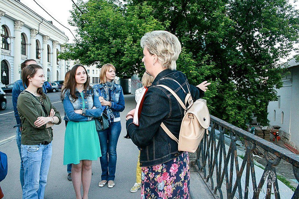 Пешая прогулка по одной из самых старых улиц Москвы - Варварке Пешая прогулка по одной из самых старых улиц Москвы - Варварке