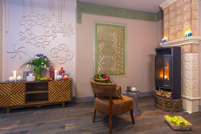 полиуретановая лепнина ORAC DECOR в интерьере женской комнаты