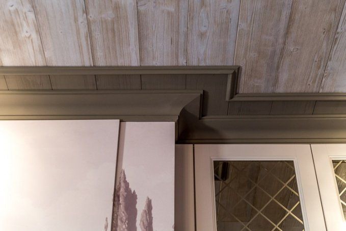 бельгийская лепнина из полиуретана Orac Decor в «Дачном ответе»