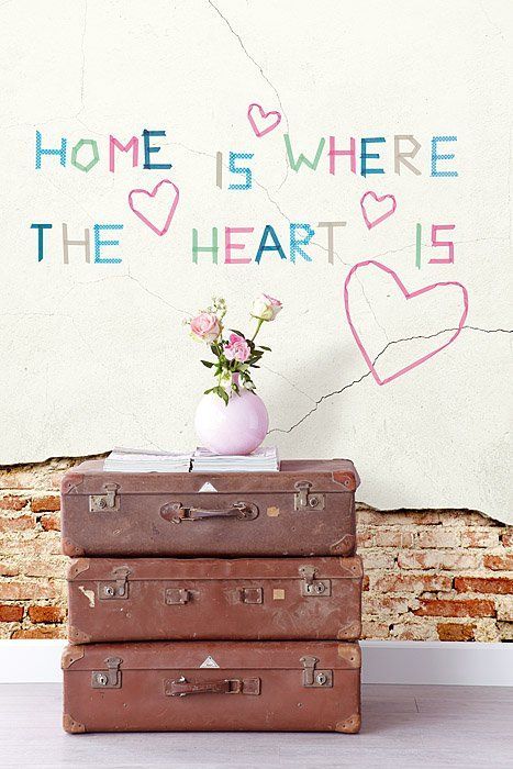 Фотообои под штукатурку с надписями Eijffinger, каталог Wallpower Wonders