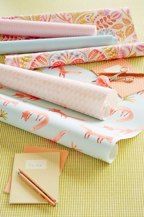 варианты обоев и компаньонов для детской из каталога Tout Petit варианты обоев и компаньонов для детской из каталога Tout Petit