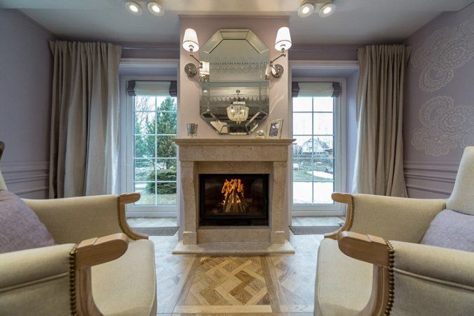 лепнина Orac Decor в интерьере дворянской гостиной