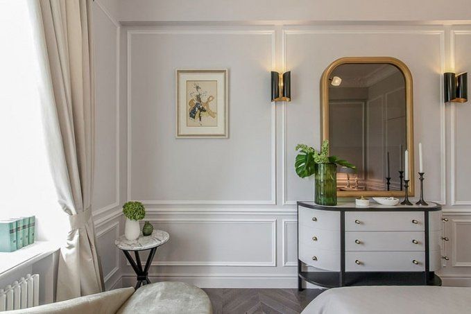 лепнина из полиуретана Orac Decor в интерьере французской спальни-будуара лепнина из полиуретана Orac Decor в интерьере французской спальни-будуара