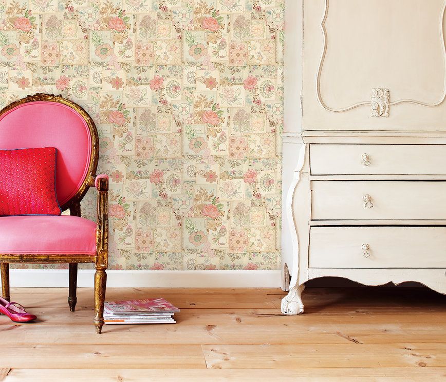 нежные обои с цветами и открытками из коллекции PIP III от Eijffinger