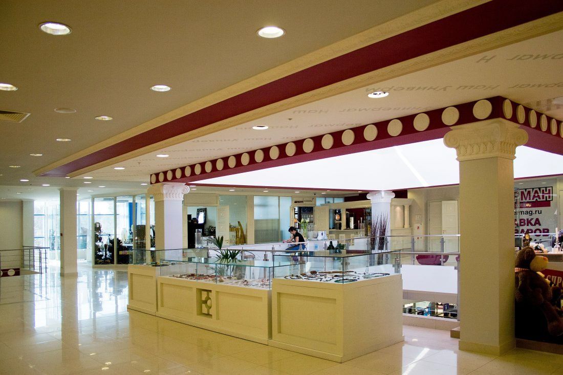 интерьер ТЦ Наш Универмаг, дизайнер Ирина Кривцова