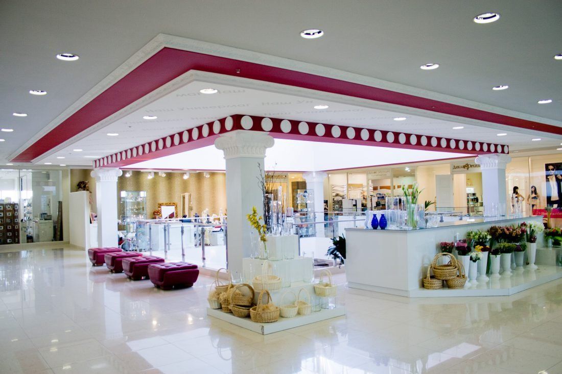 интерьер ТЦ Наш Универмаг, дизайнер Ирина Кривцова