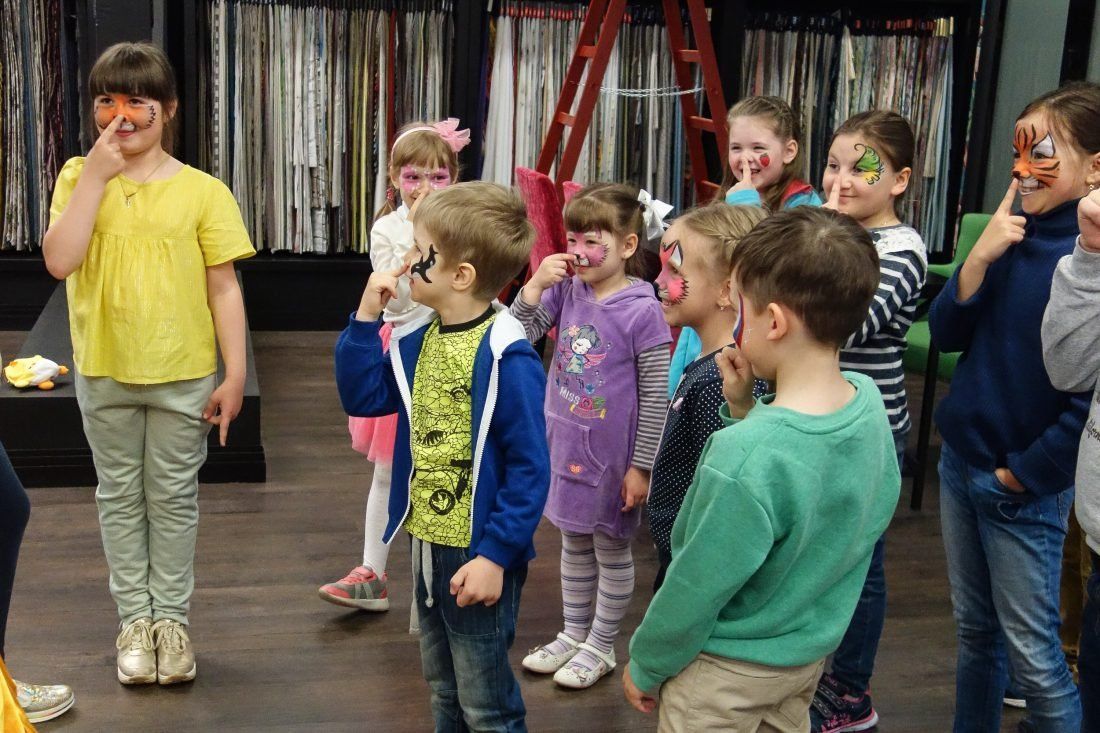 День детей в Мануфактура 5 Ампир Декор