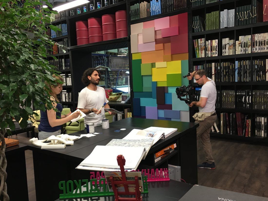 ресторатор Самсон Моисидис в Мануфактура 5 Ампир Декор