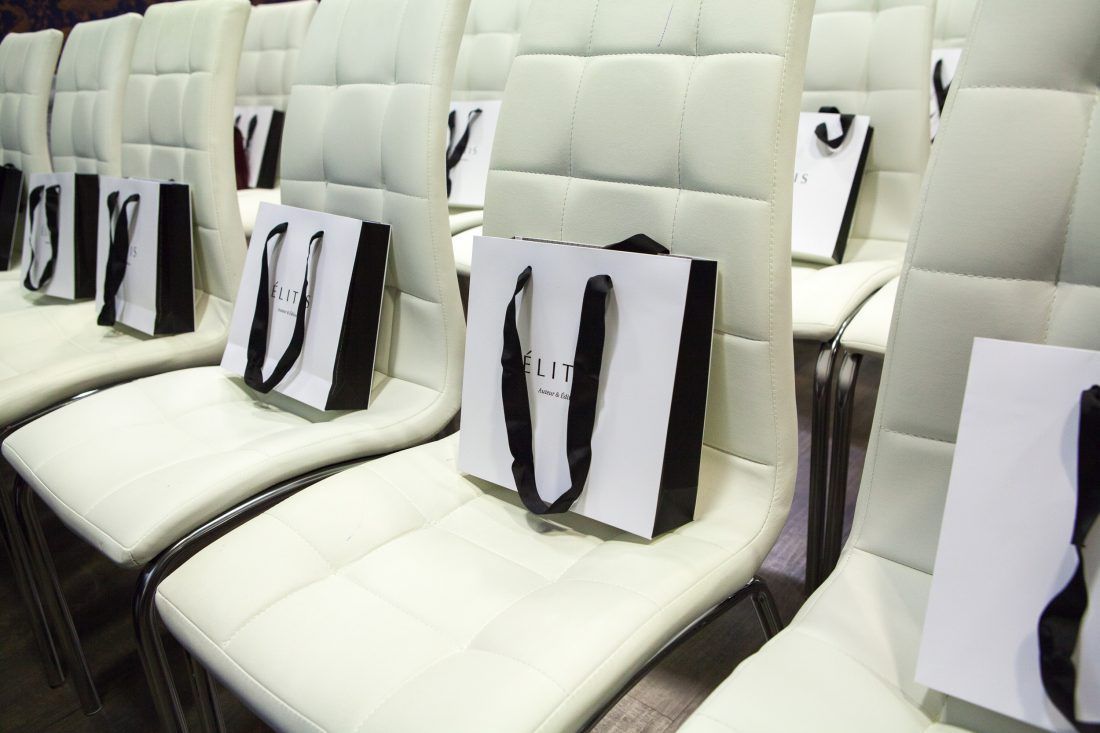 презентация французских обоев Elitis в Центре Дизайна Мануфактура 5 Ампир Декор