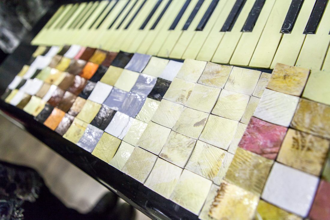 презентация французских обоев Elitis в Центре Дизайна Мануфактура 5 Ампир Декор