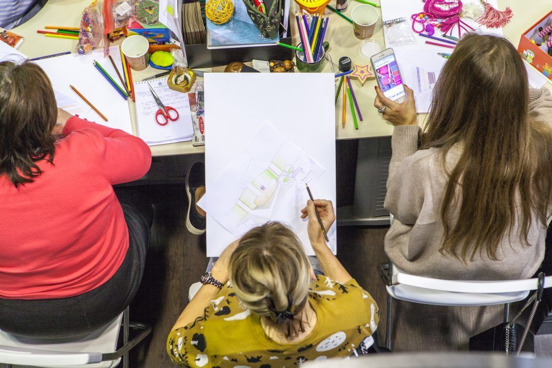 курс Елены Теплицкой «Мастерство работы с цветом» в Центре Дизайна Мануфактура 5 Ампир Декор