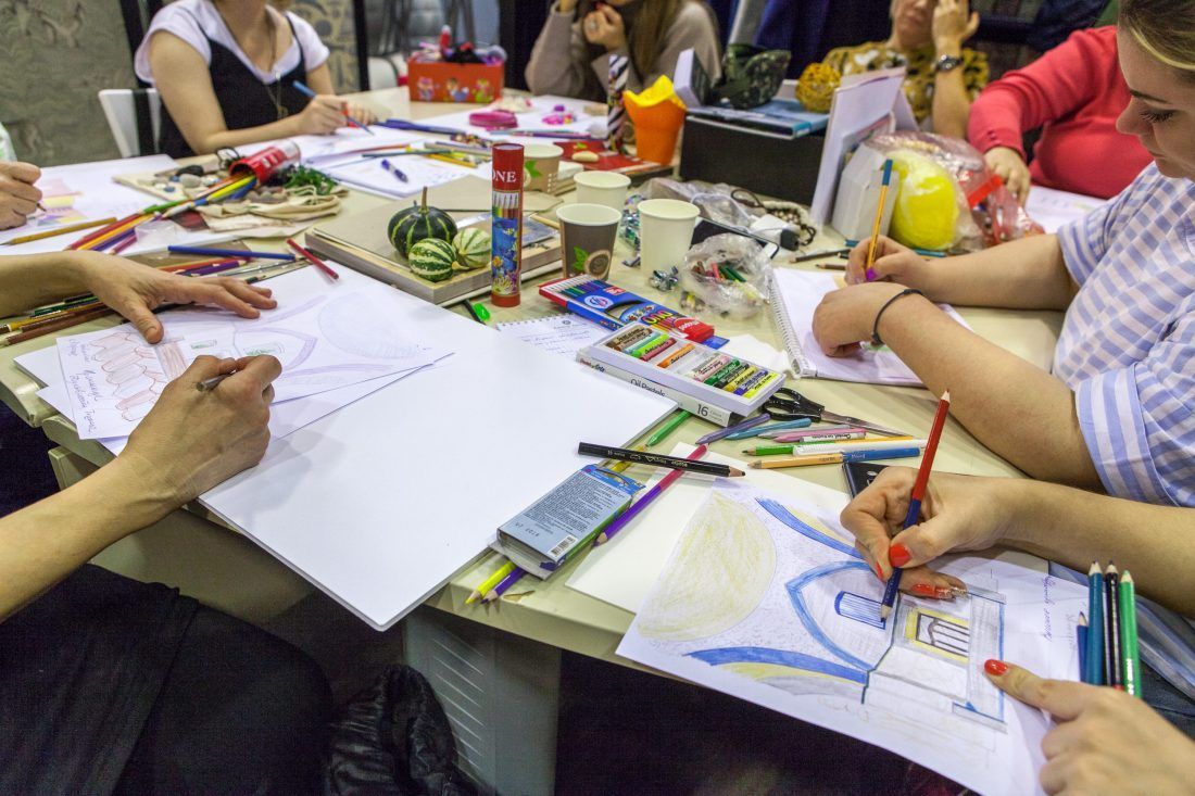 курс Елены Теплицкой «Мастерство работы с цветом» в Центре Дизайна Мануфактура 5 Ампир Декор