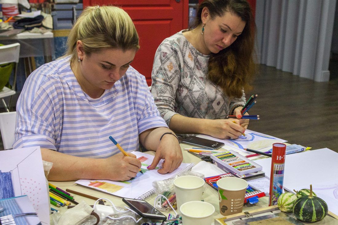 курс Елены Теплицкой «Мастерство работы с цветом» в Центре Дизайна Мануфактура 5 Ампир Декор