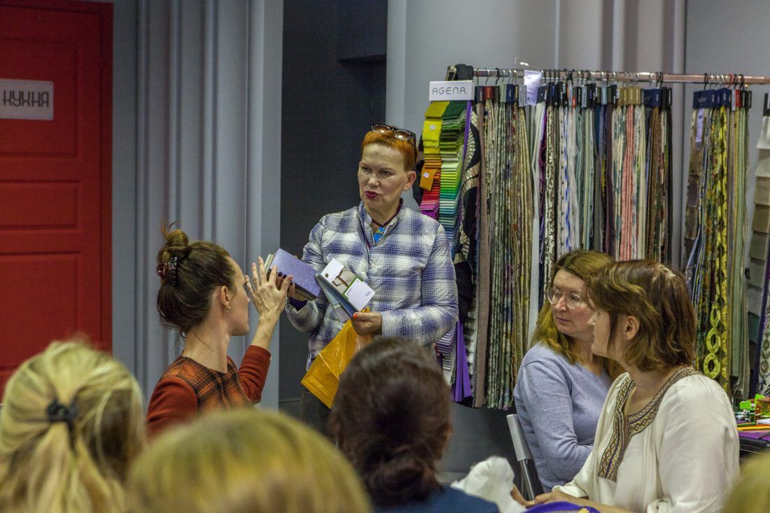 курс Елены Теплицкой «Мастерство работы с цветом» в Центре Дизайна Мануфактура 5 Ампир Декор