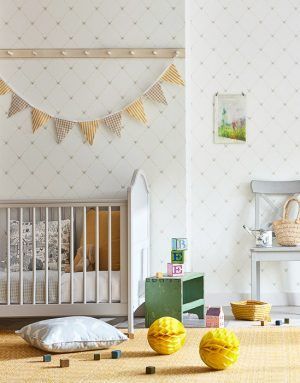 Обои с рисунками пчел из коллекции The Potting Room, бренд Sanderson