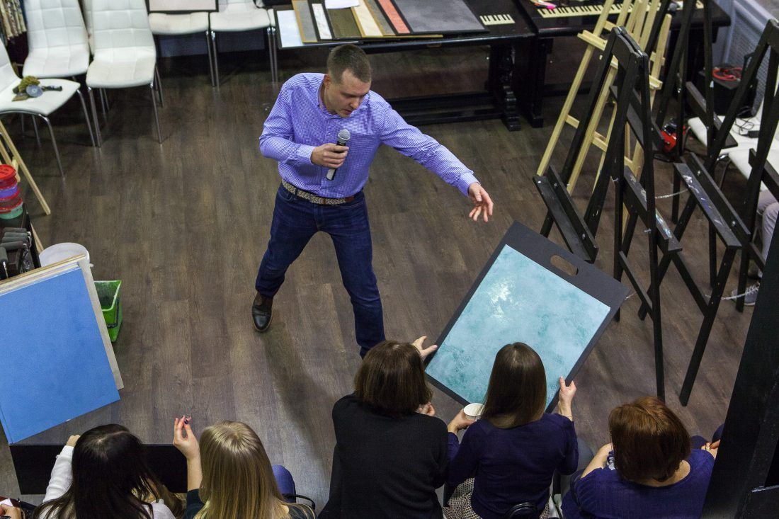 мастер-класс по работе с декоративными штукатурками Capadecor в Центре Дизайна Мануфактура 5 Ампир Декор