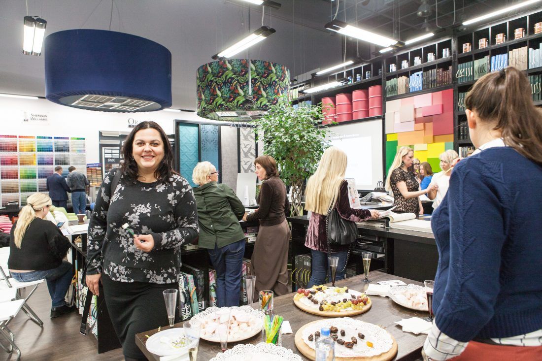 компании Ампир Декор 21 год!