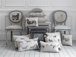 Ткани с собаками из коллекции Woof от английского бренда Voyage Decoration