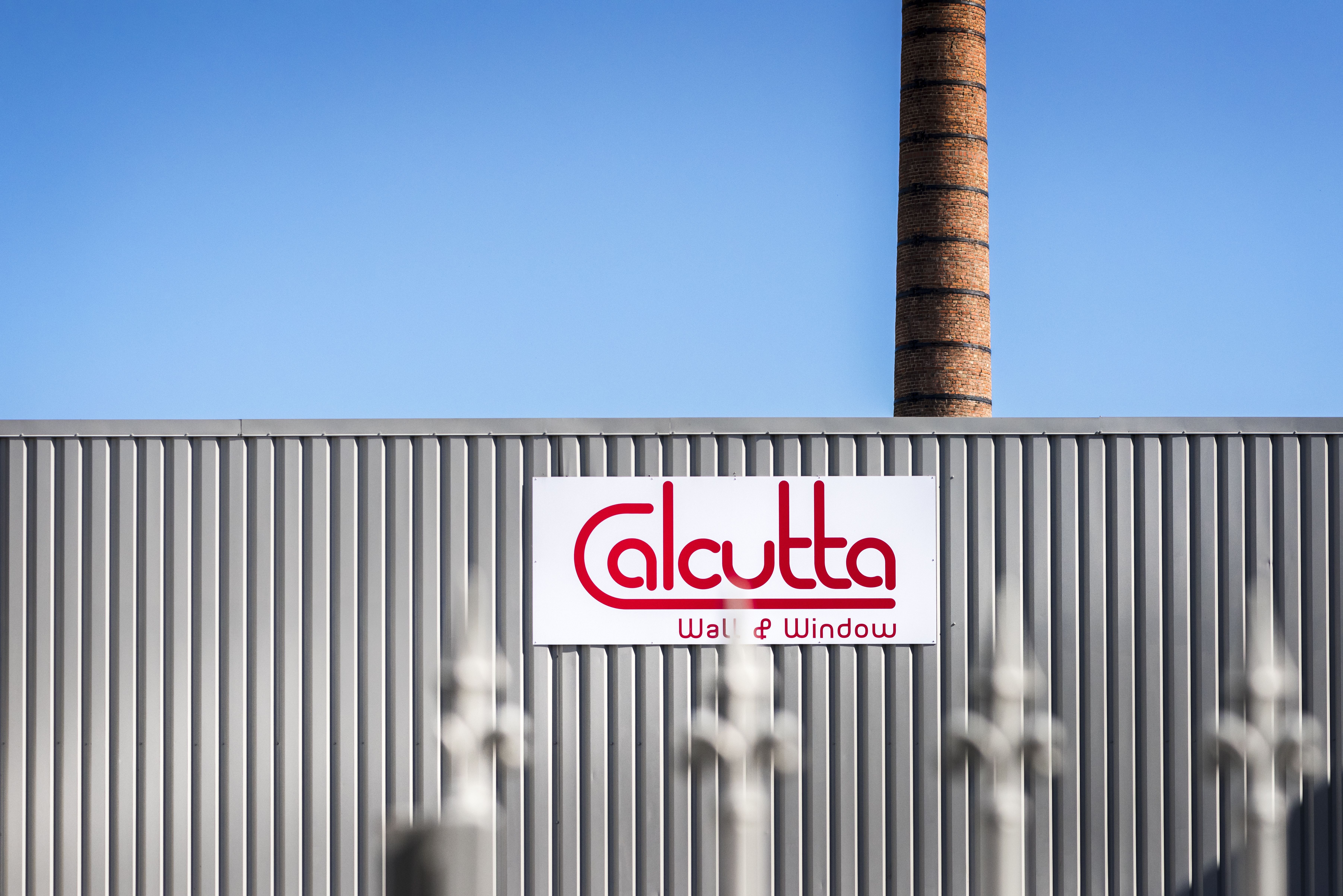 репортаж с фабрики текстильных обоев Calcutta