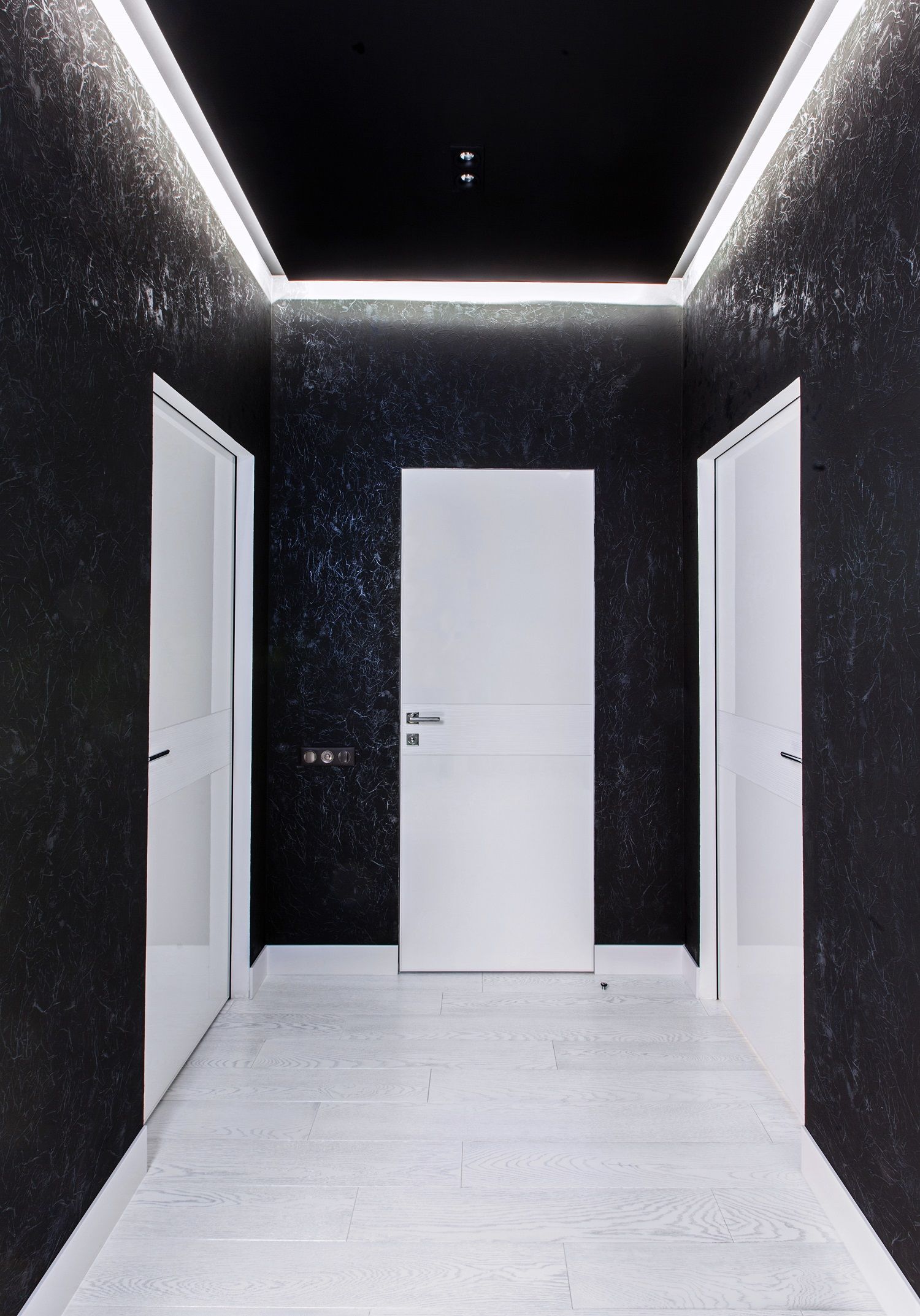 холл с гардеробной, фрагмент интерьера Алены Горской