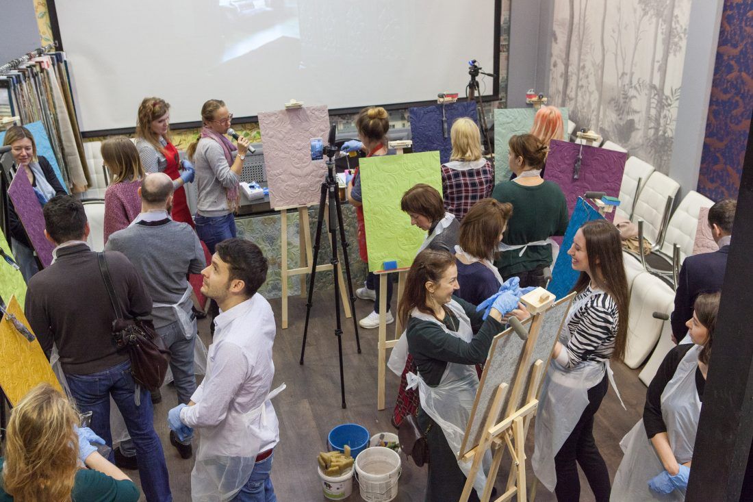 мастер-класс по декорированию Lincrusta красками Sherwin-Williams в Центре Дизайна Мануфактура 5 Ампир Декор