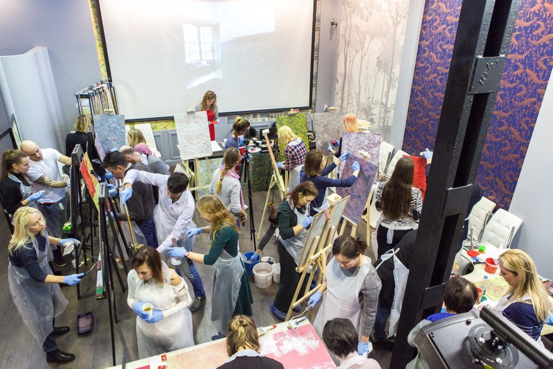 мастер-класс по декорированию Lincrusta красками Sherwin-Williams в Центре Дизайна Мануфактура 5 Ампир Декор