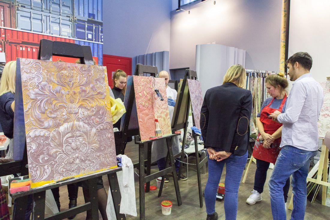 мастер-класс по декорированию Lincrusta красками Sherwin-Williams в Центре Дизайна Мануфактура 5 Ампир Декор