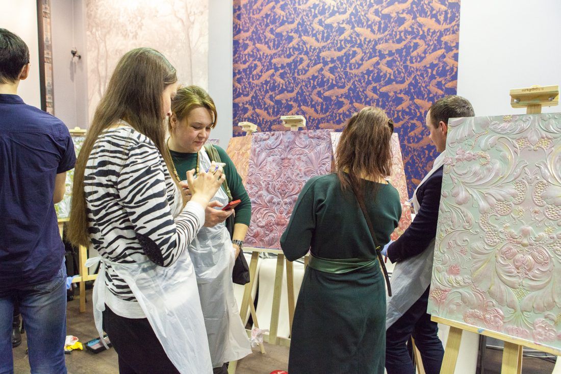 мастер-класс по декорированию Lincrusta красками Sherwin-Williams в Центре Дизайна Мануфактура 5 Ампир Декор