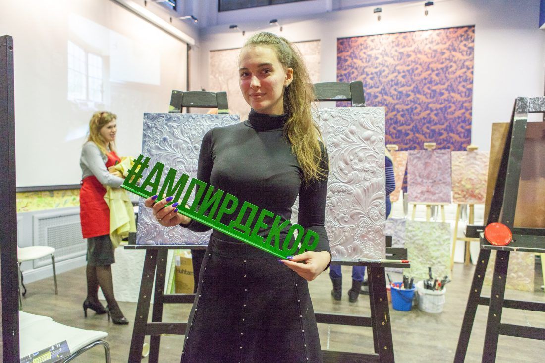 мастер-класс по декорированию Lincrusta красками Sherwin-Williams в Центре Дизайна Мануфактура 5 Ампир Декор