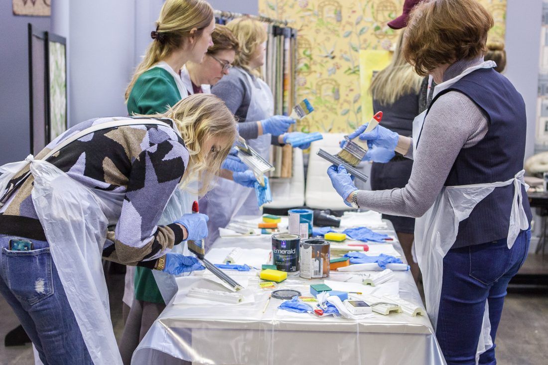 мастер-класс Sherwin-Williams по декорированию лепнины в Центре Дизайна Мануфактура 5 Ампир Декор