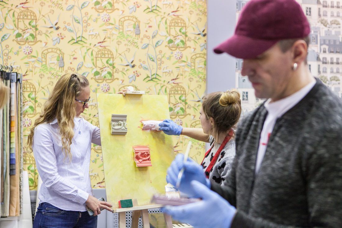 мастер-класс Sherwin-Williams по декорированию лепнины в Центре Дизайна Мануфактура 5 Ампир Декор