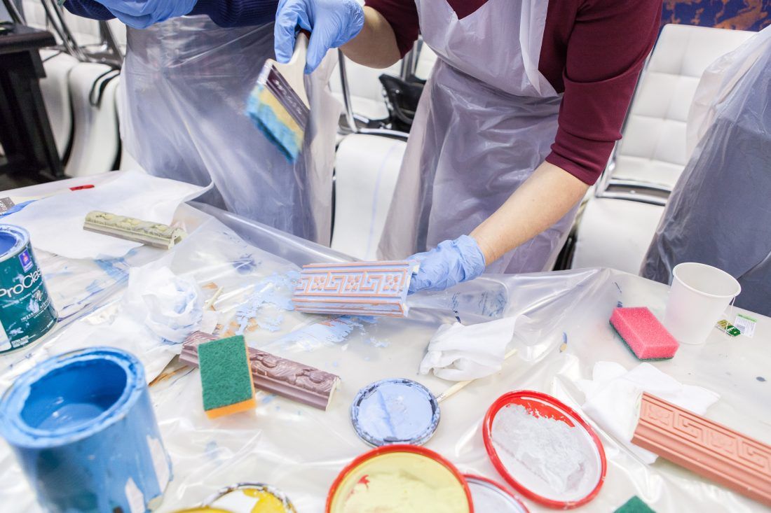 мастер-класс Sherwin-Williams по декорированию лепнины в Центре Дизайна Мануфактура 5 Ампир Декор