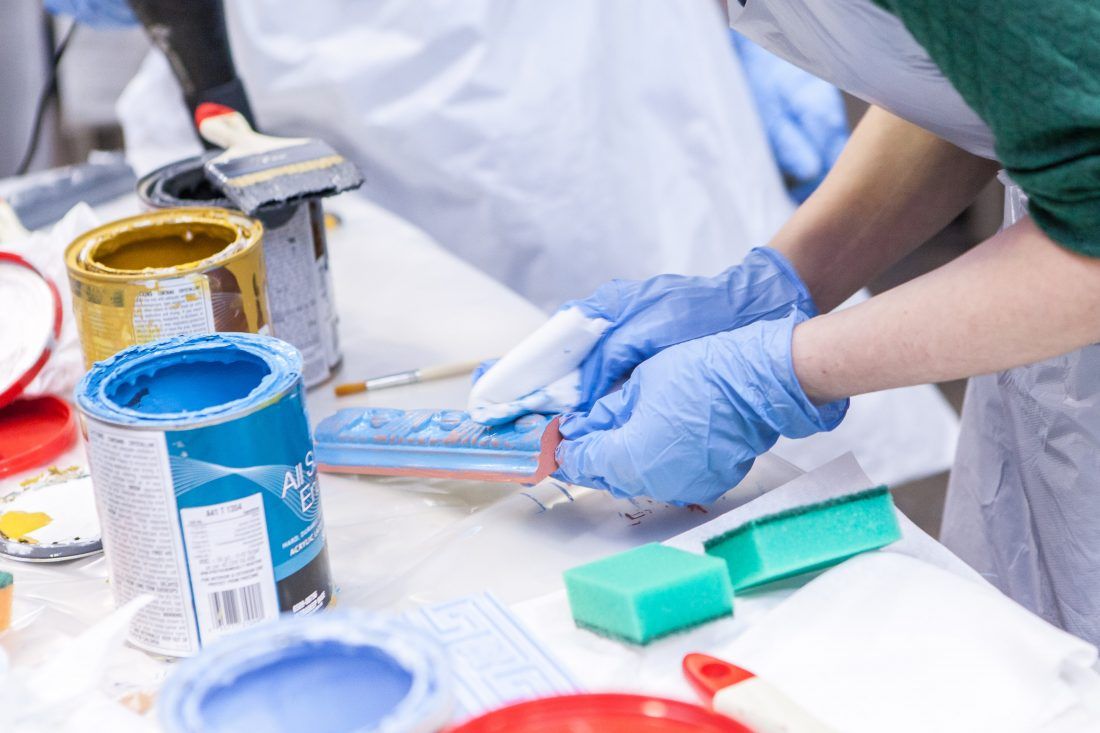 мастер-класс Sherwin-Williams по декорированию лепнины в Центре Дизайна Мануфактура 5 Ампир Декор