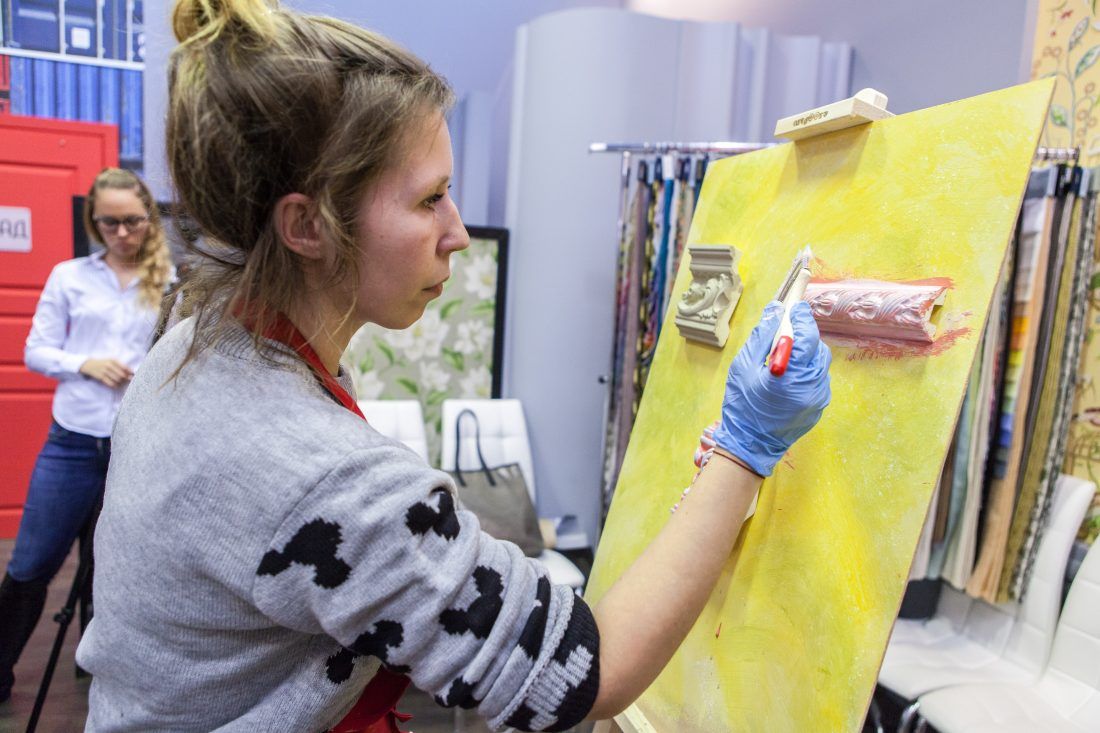 мастер-класс Sherwin-Williams по декорированию лепнины в Центре Дизайна Мануфактура 5 Ампир Декор