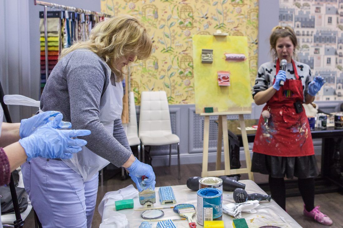 мастер-класс Sherwin-Williams по декорированию лепнины в Центре Дизайна Мануфактура 5 Ампир Декор