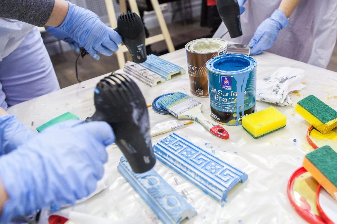 мастер-класс Sherwin-Williams по декорированию лепнины в Центре Дизайна Мануфактура 5 Ампир Декор