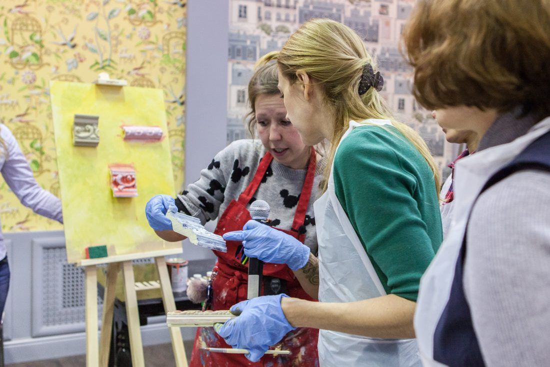 мастер-класс Sherwin-Williams по декорированию лепнины в Центре Дизайна Мануфактура 5 Ампир Декор