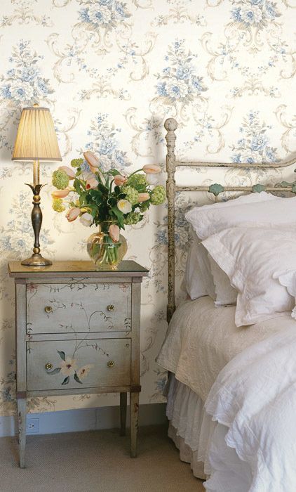 розовые букеты в классическом стиле, коллекция Madeleine