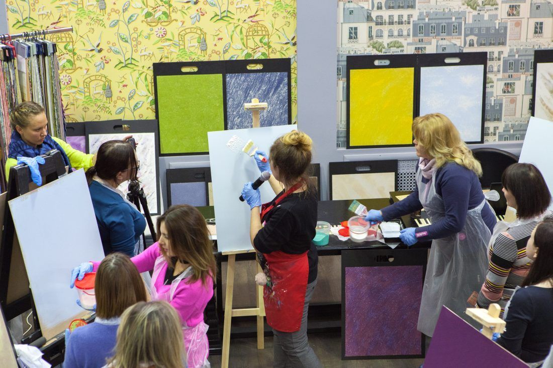 мастер-класс по работе с лазурью для декоративной штукатурки в Центре Дизайна Мануфактура 5 Ампир Декор