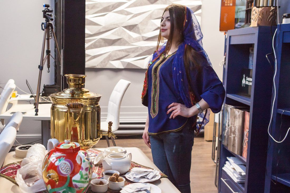 лекция «Персидские ковры, уникальные и универсальные» в Центре Дизайна Мануфактура 5 Ампир Декор