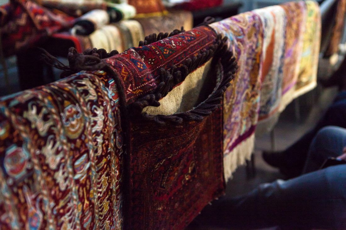 лекция «Персидские ковры, уникальные и универсальные» в Центре Дизайна Мануфактура 5 Ампир Декор