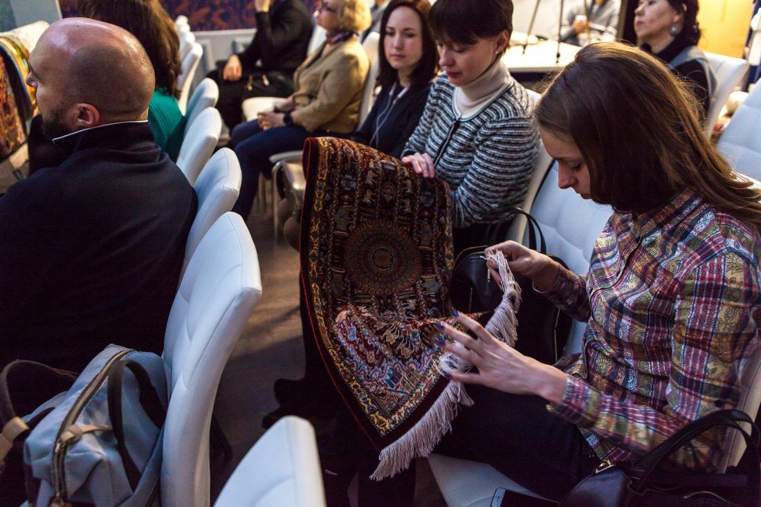 лекция «Персидские ковры, уникальные и универсальные» в Центре Дизайна Мануфактура 5 Ампир Декор