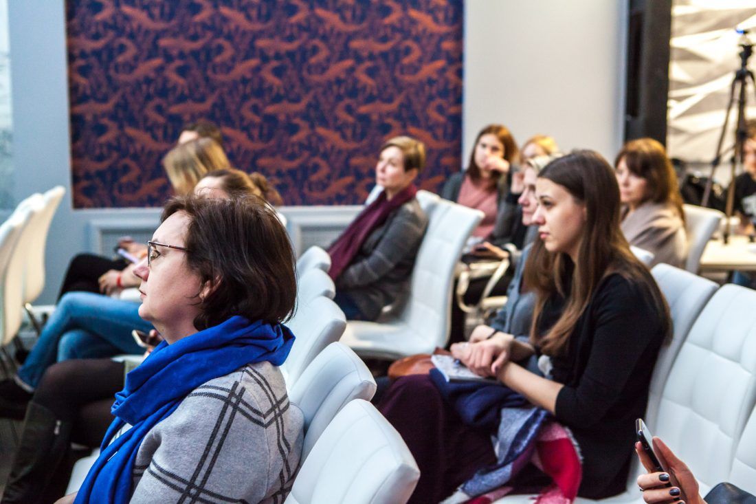 лекция-практикум «Психология общения, как достичь взаимопонимания с клиентом?» в Центре Дизайна Мануфактура 5 Ампир Декор