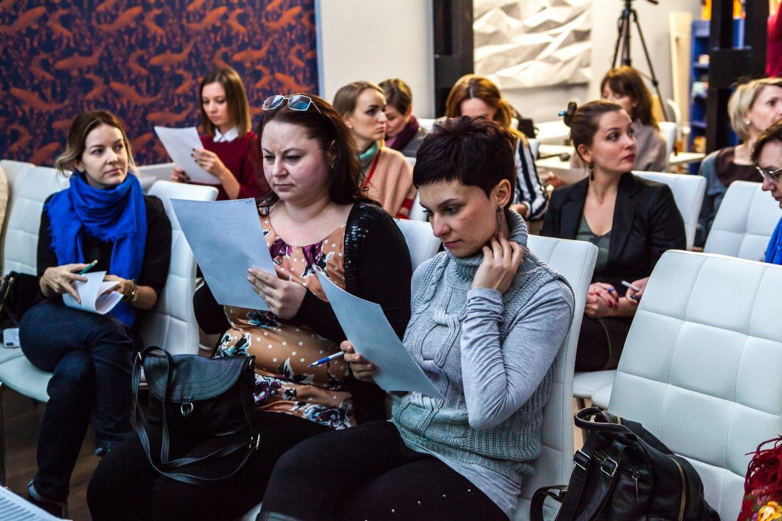 лекция-практикум «Психология общения, как достичь взаимопонимания с клиентом?» в Центре Дизайна Мануфактура 5 Ампир Декор