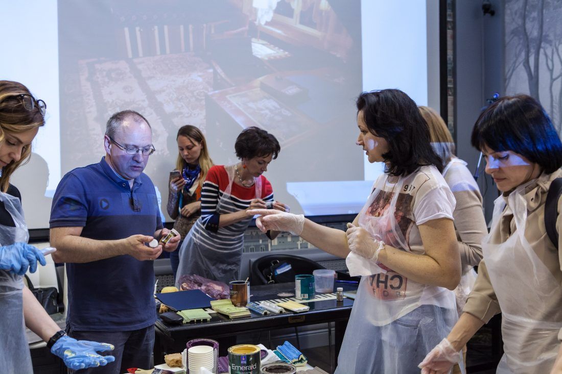 мастер-класс Михаила Дудина по декорированию лепнины в Центре Дизайна Мануфактура 5 Ампир Декор